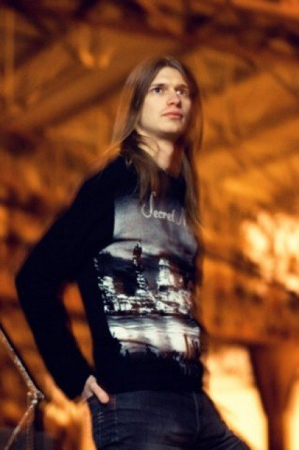 KiR - Bass guitar